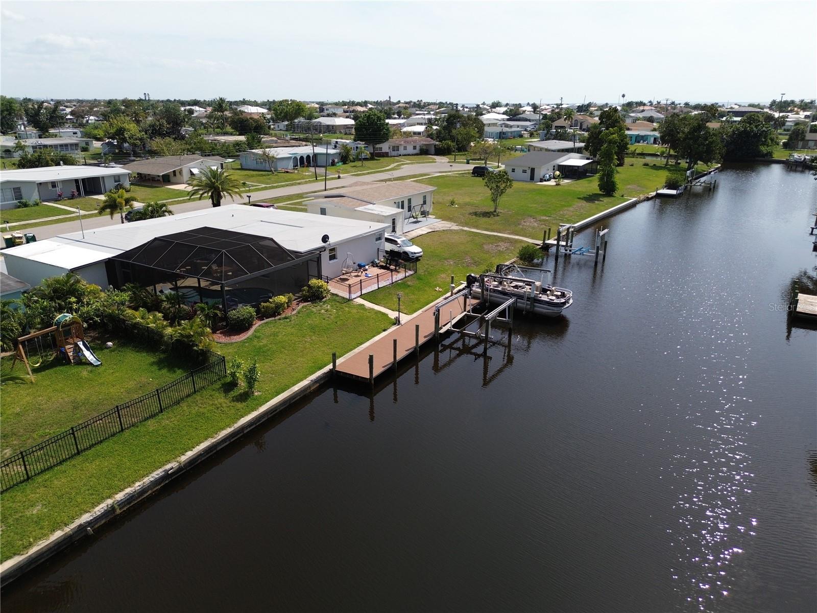 136 GODFREY AVE NE, PORT CHARLOTTE, FL, 33952