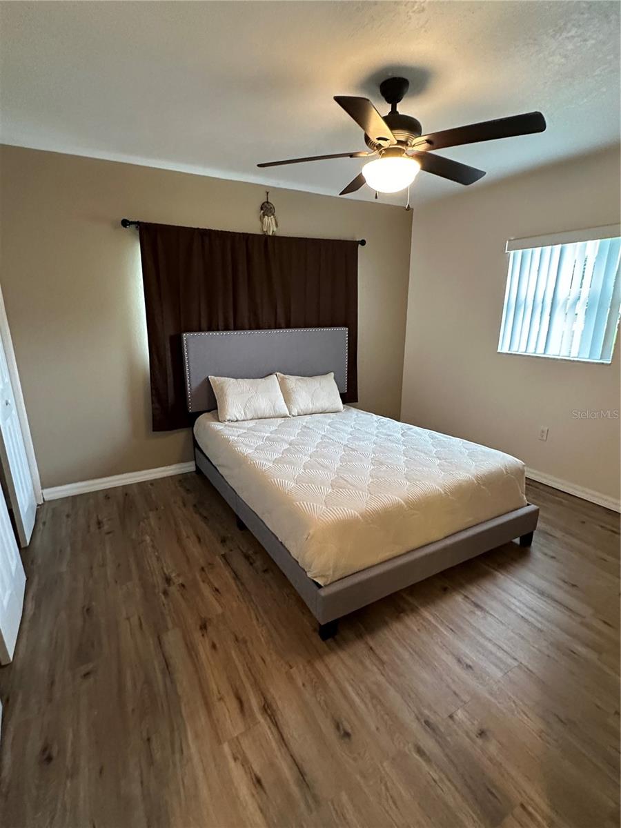 136 GODFREY AVE NE, PORT CHARLOTTE, FL, 33952