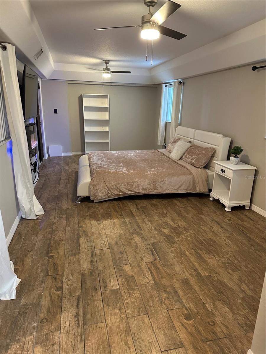 136 GODFREY AVE NE, PORT CHARLOTTE, FL, 33952