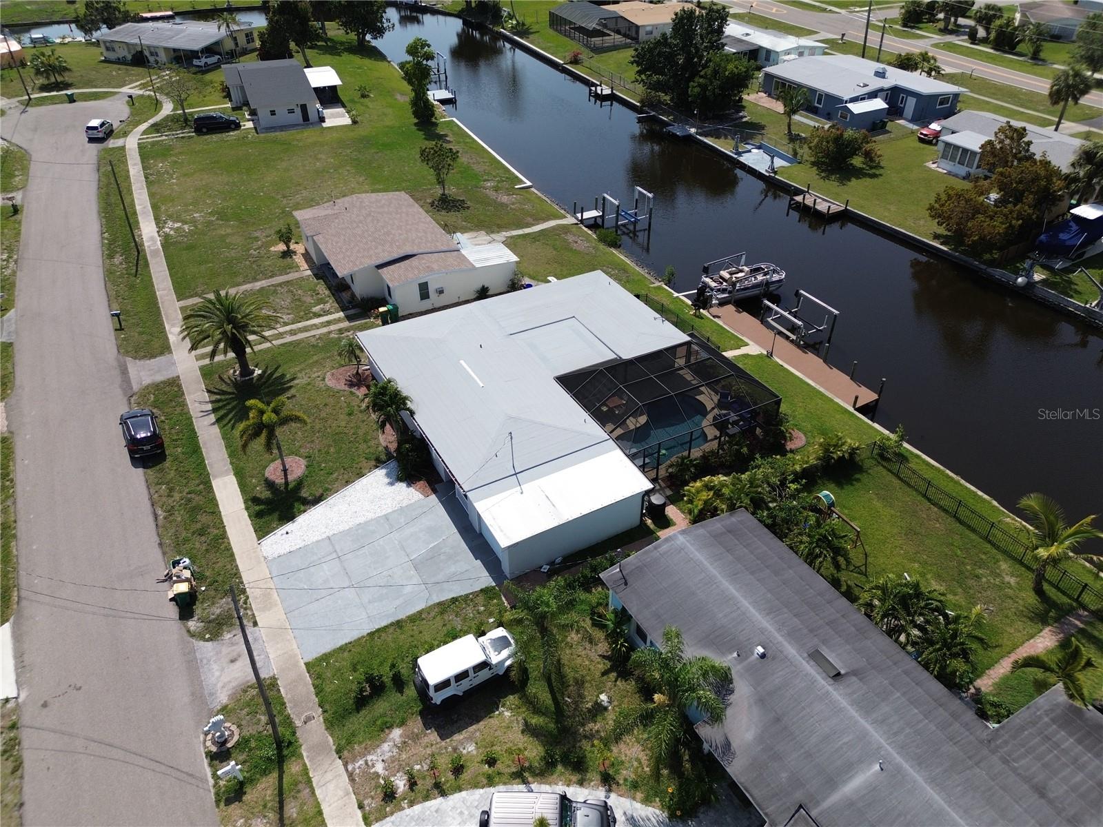 136 GODFREY AVE NE, PORT CHARLOTTE, FL, 33952