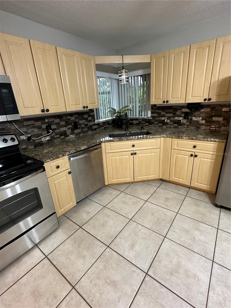 136 GODFREY AVE NE, PORT CHARLOTTE, FL, 33952