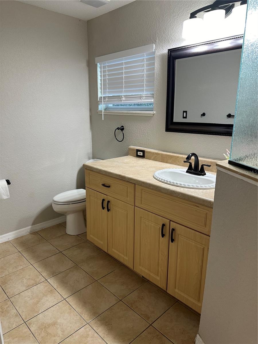 136 GODFREY AVE NE, PORT CHARLOTTE, FL, 33952