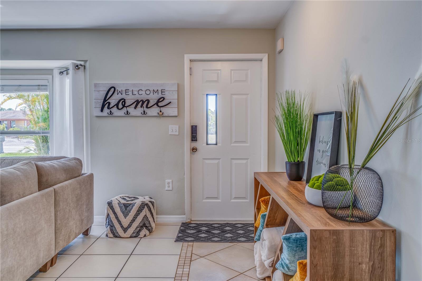 134 ROTONDA CIR, ROTONDA WEST, FL, 33947