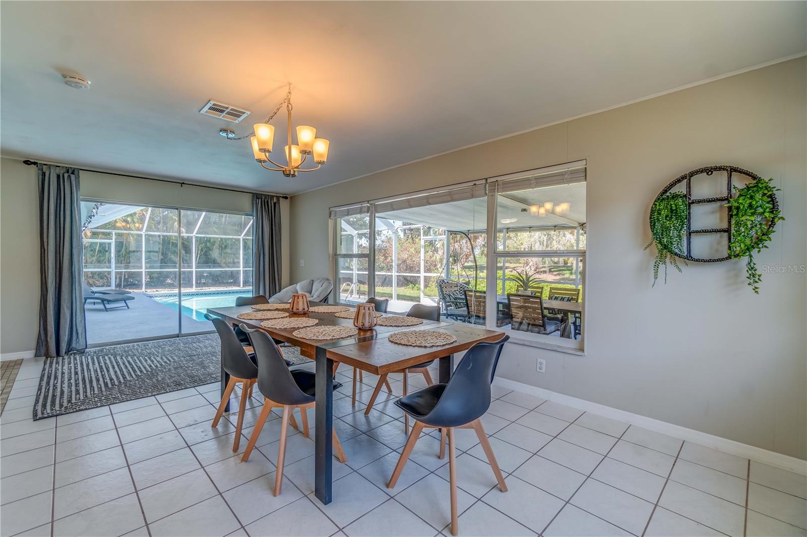 134 ROTONDA CIR, ROTONDA WEST, FL, 33947