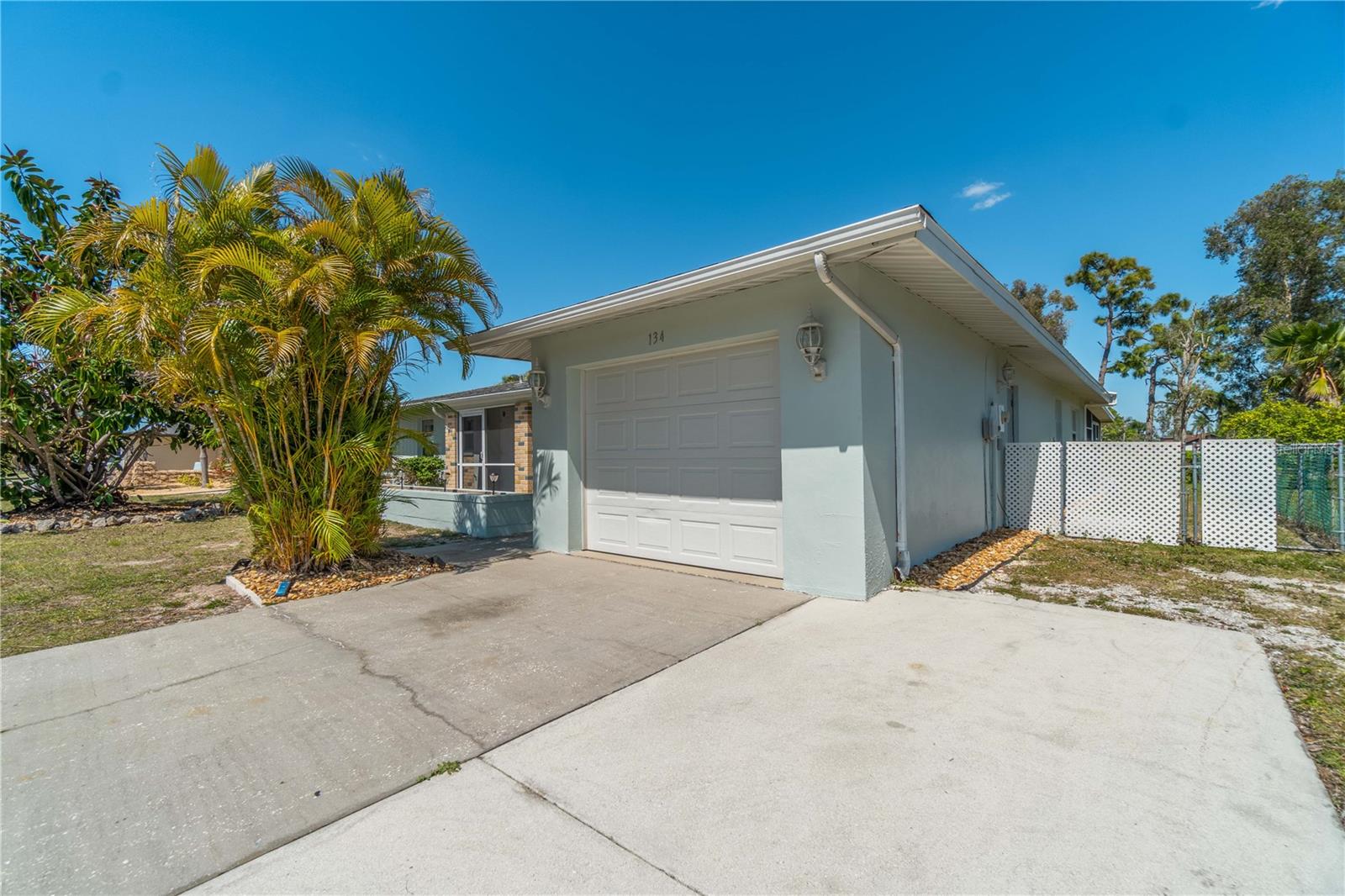 134 ROTONDA CIR, ROTONDA WEST, FL, 33947