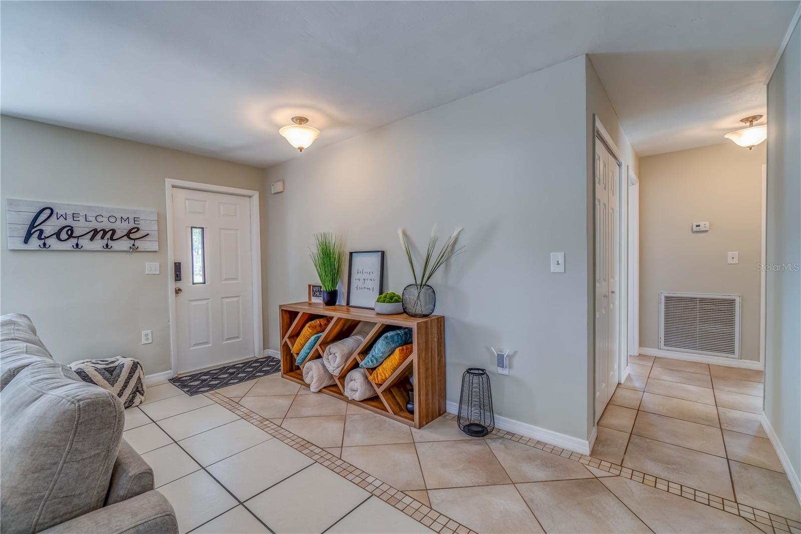 134 ROTONDA CIR, ROTONDA WEST, FL, 33947