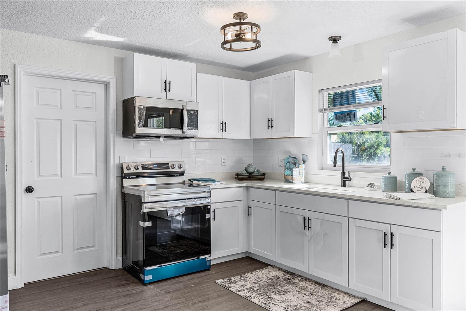 720 JASMINE AVE, ORANGE CITY, FL, 32763