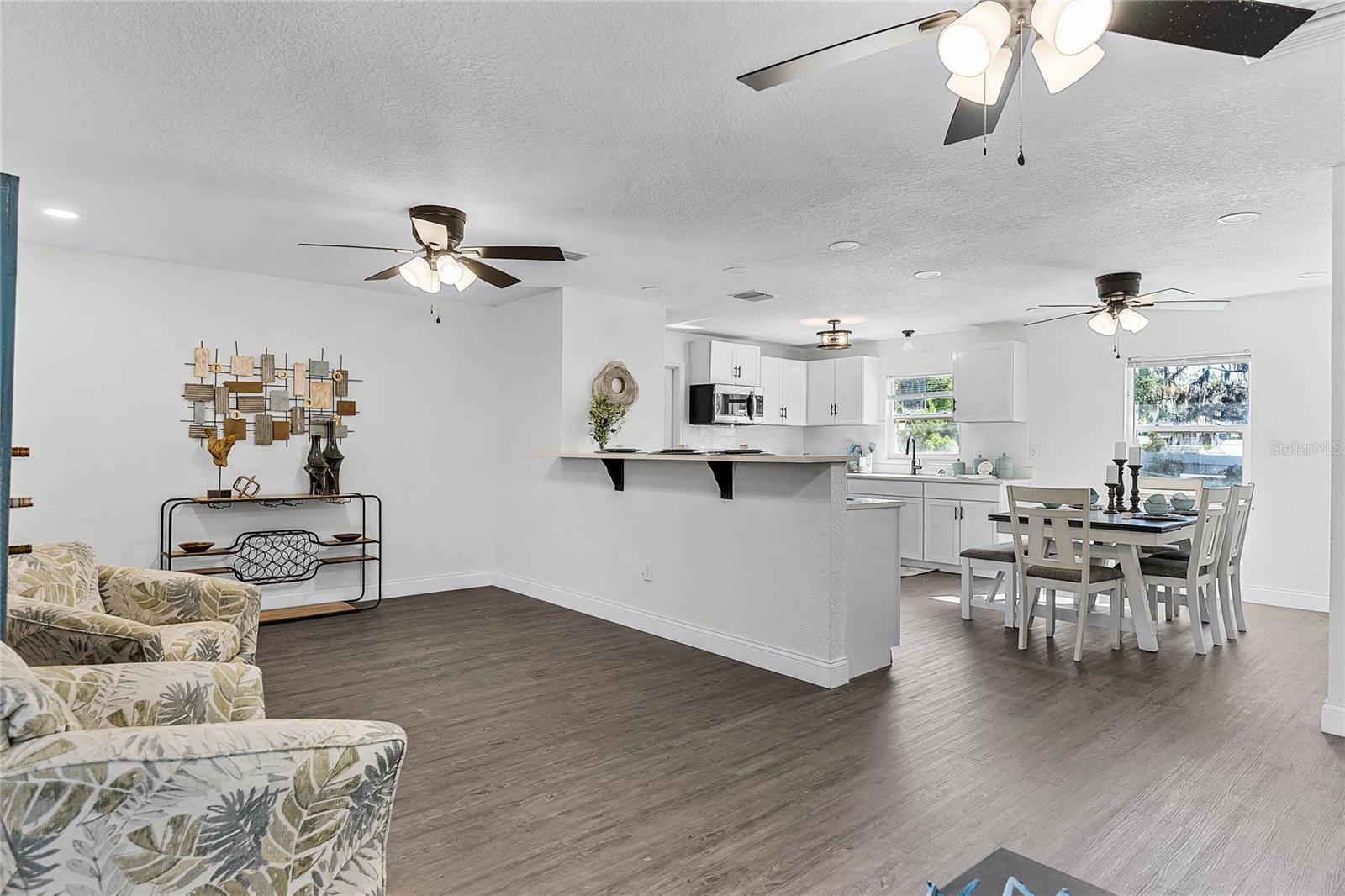 720 JASMINE AVE, ORANGE CITY, FL, 32763