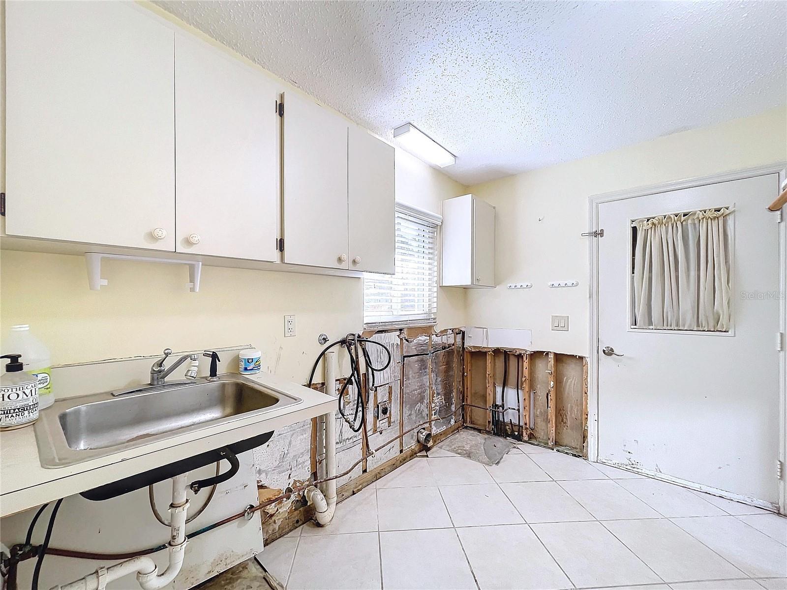 11910 W RIVERHAVEN DR, HOMOSASSA, FL, 34448