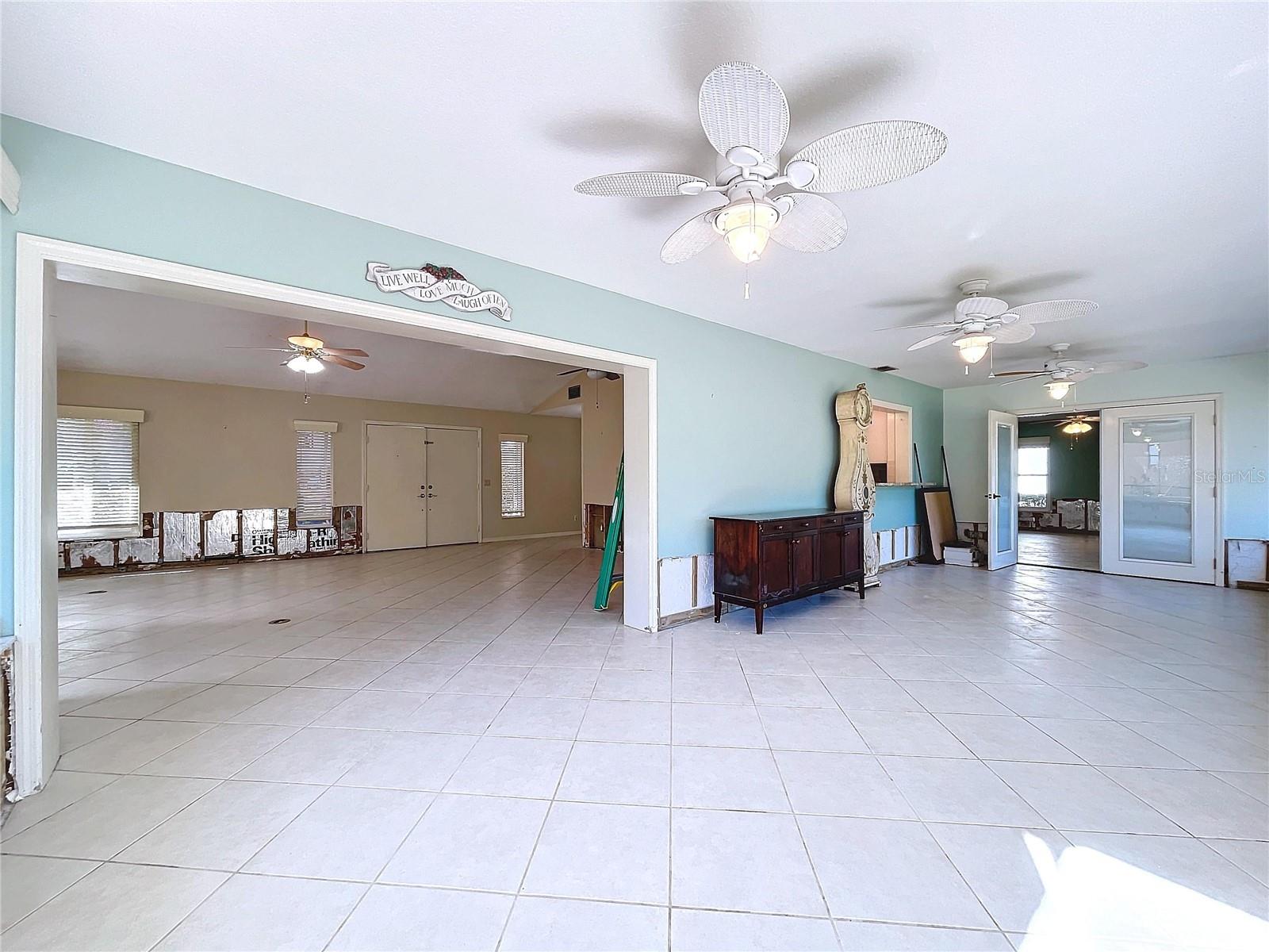 11910 W RIVERHAVEN DR, HOMOSASSA, FL, 34448