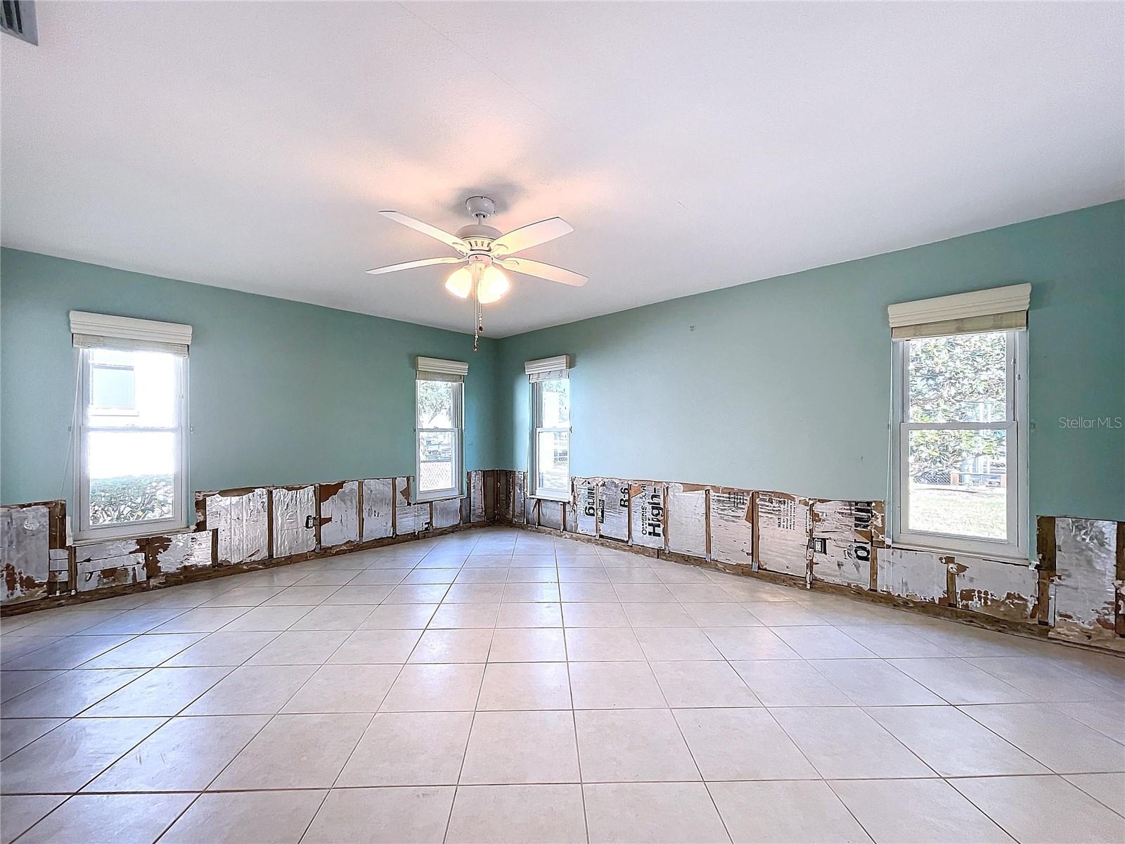 11910 W RIVERHAVEN DR, HOMOSASSA, FL, 34448