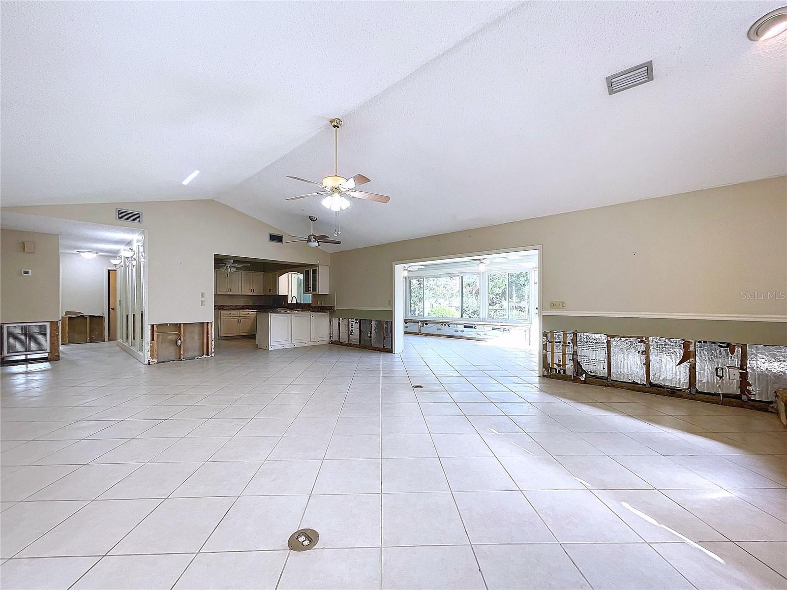 11910 W RIVERHAVEN DR, HOMOSASSA, FL, 34448