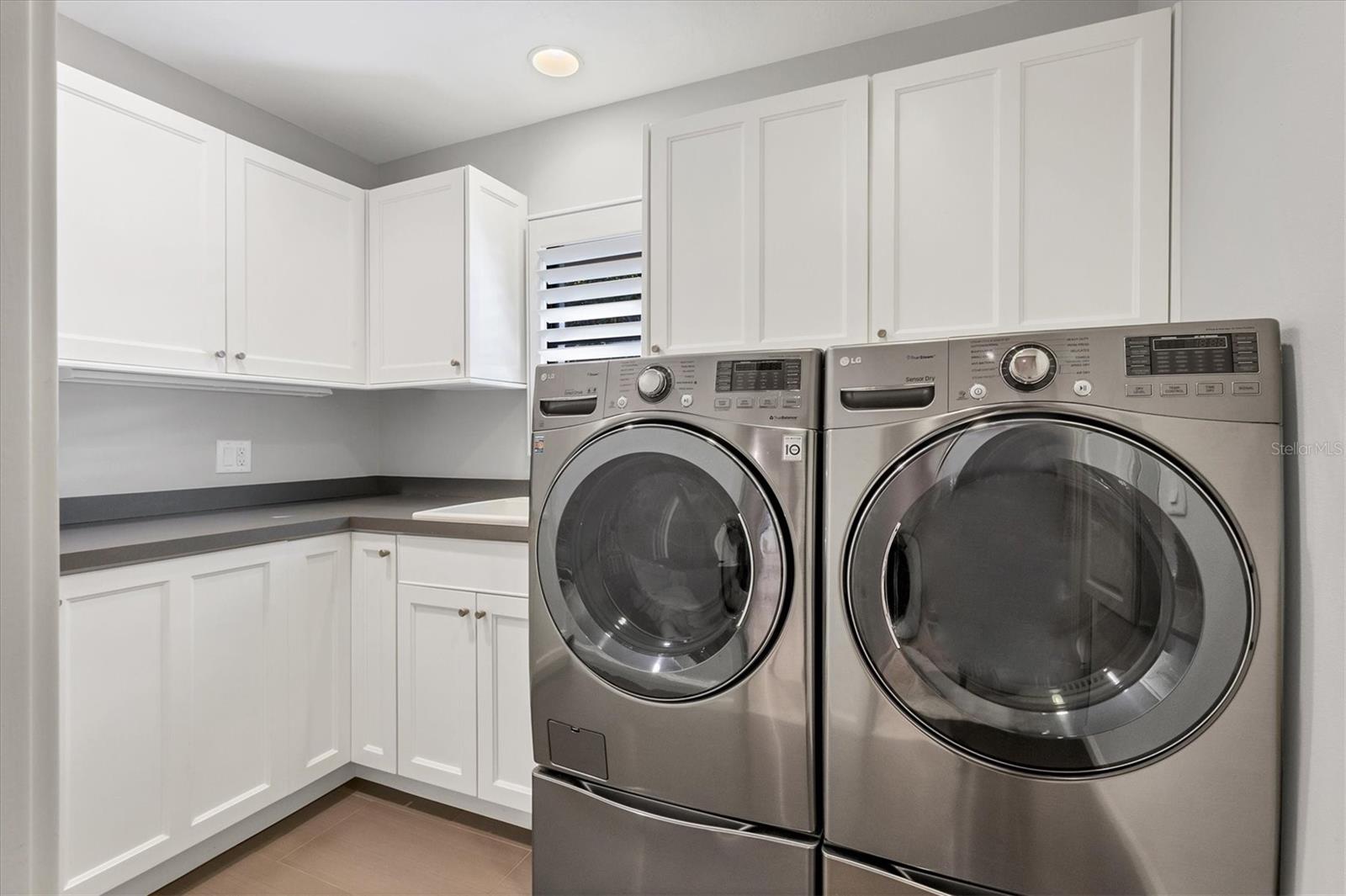 419 PARTRIDGE CIR, SARASOTA, FL, 34236