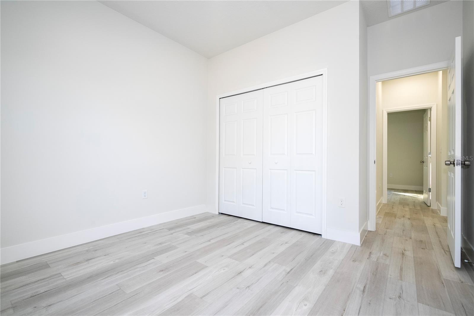 6 MALAUKA PASS, OCKLAWAHA, FL, 32179