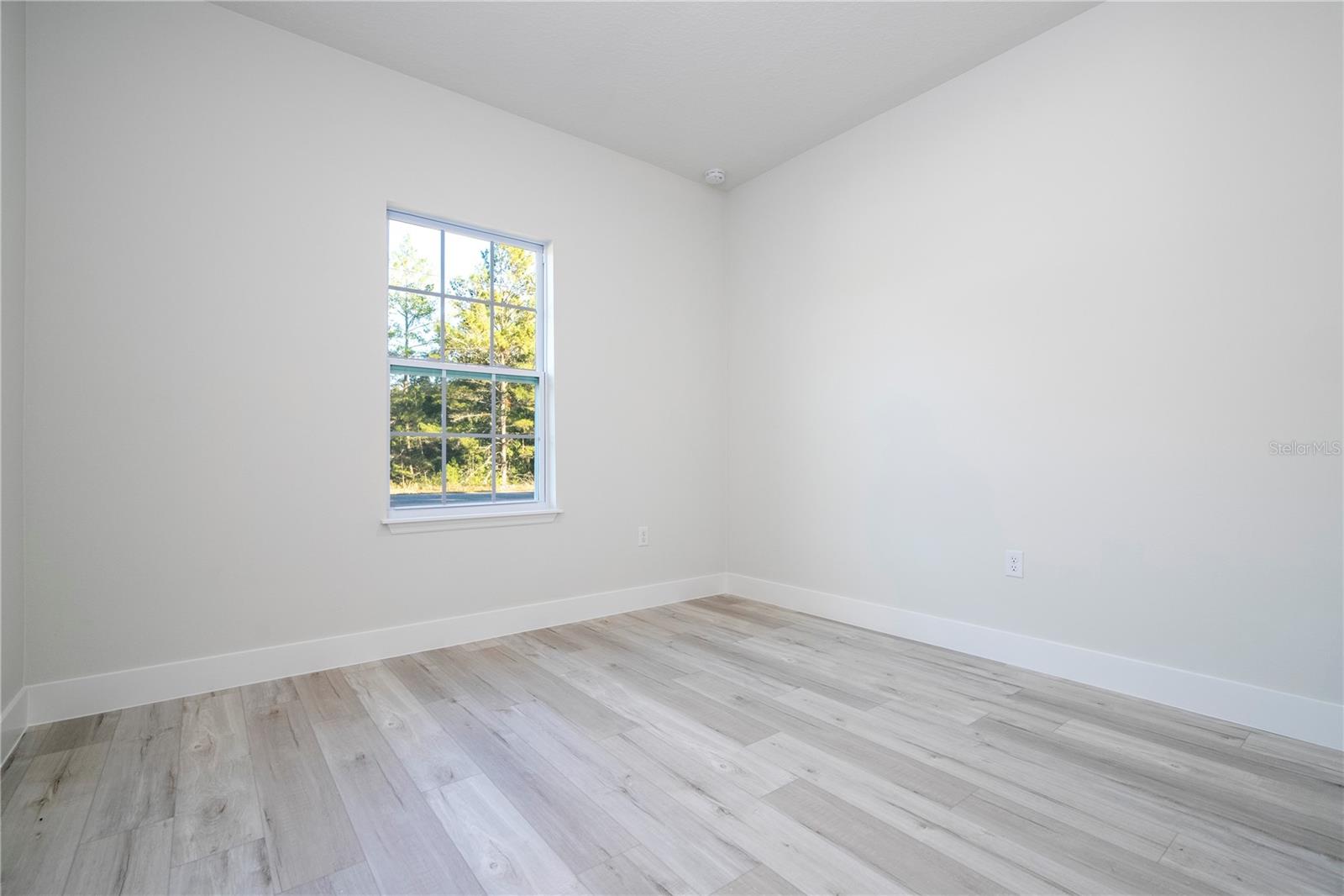 6 MALAUKA PASS, OCKLAWAHA, FL, 32179