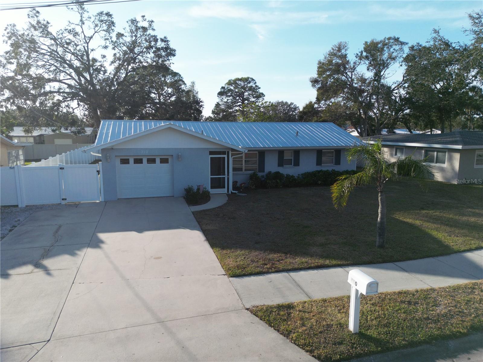 310 PARKLAND AVE, SARASOTA, FL, 34232