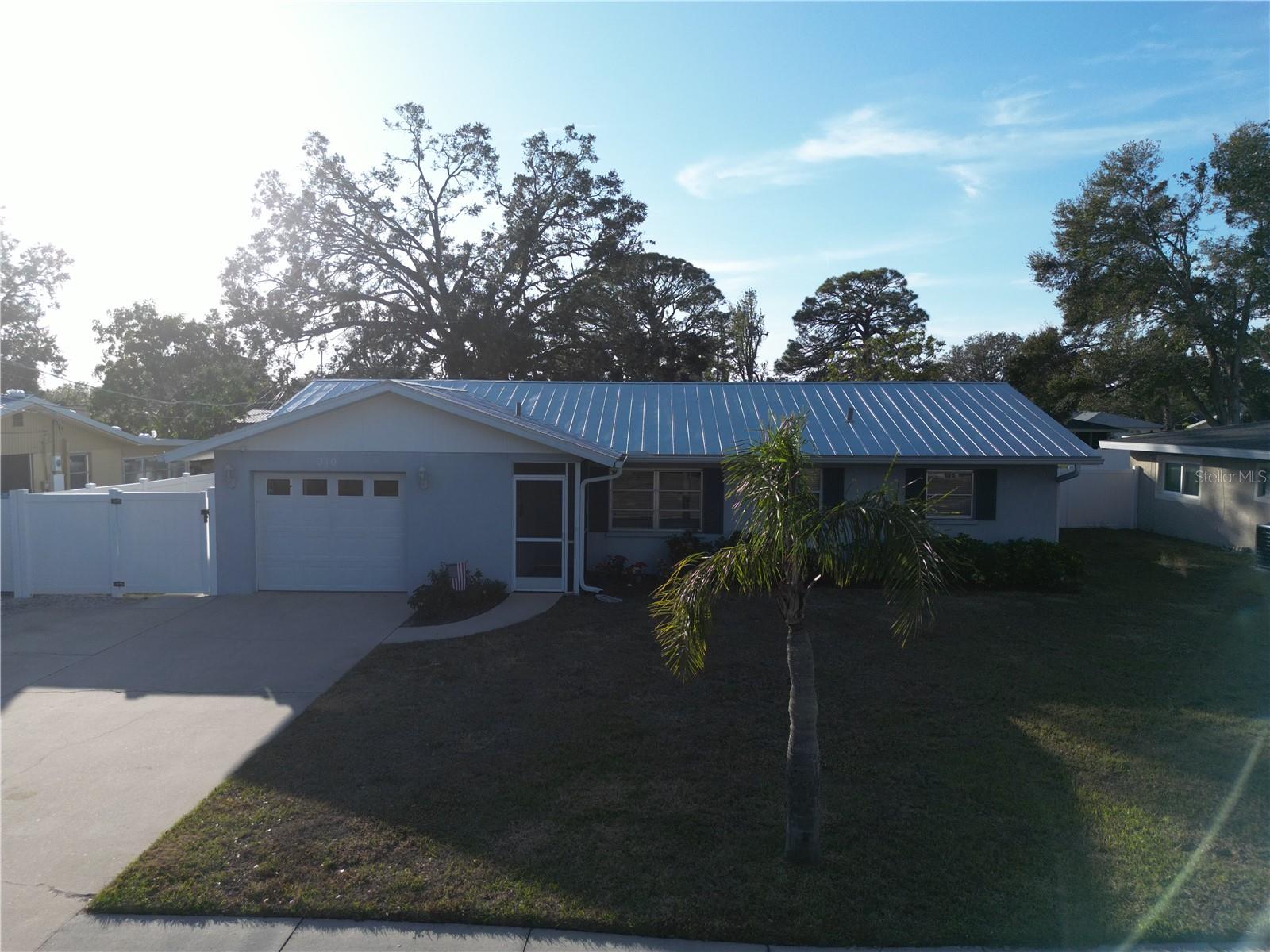 310 PARKLAND AVE, SARASOTA, FL, 34232