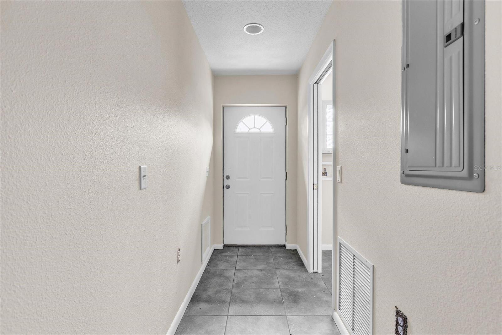 1350 PALM DR, MOUNT DORA, FL, 32757