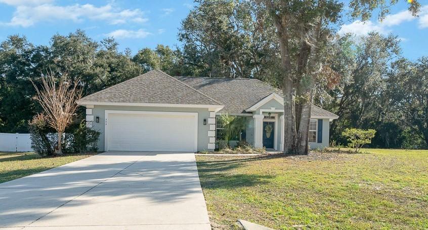 302 BROOKSTONE LN, FRUITLAND PARK, FL, 34731