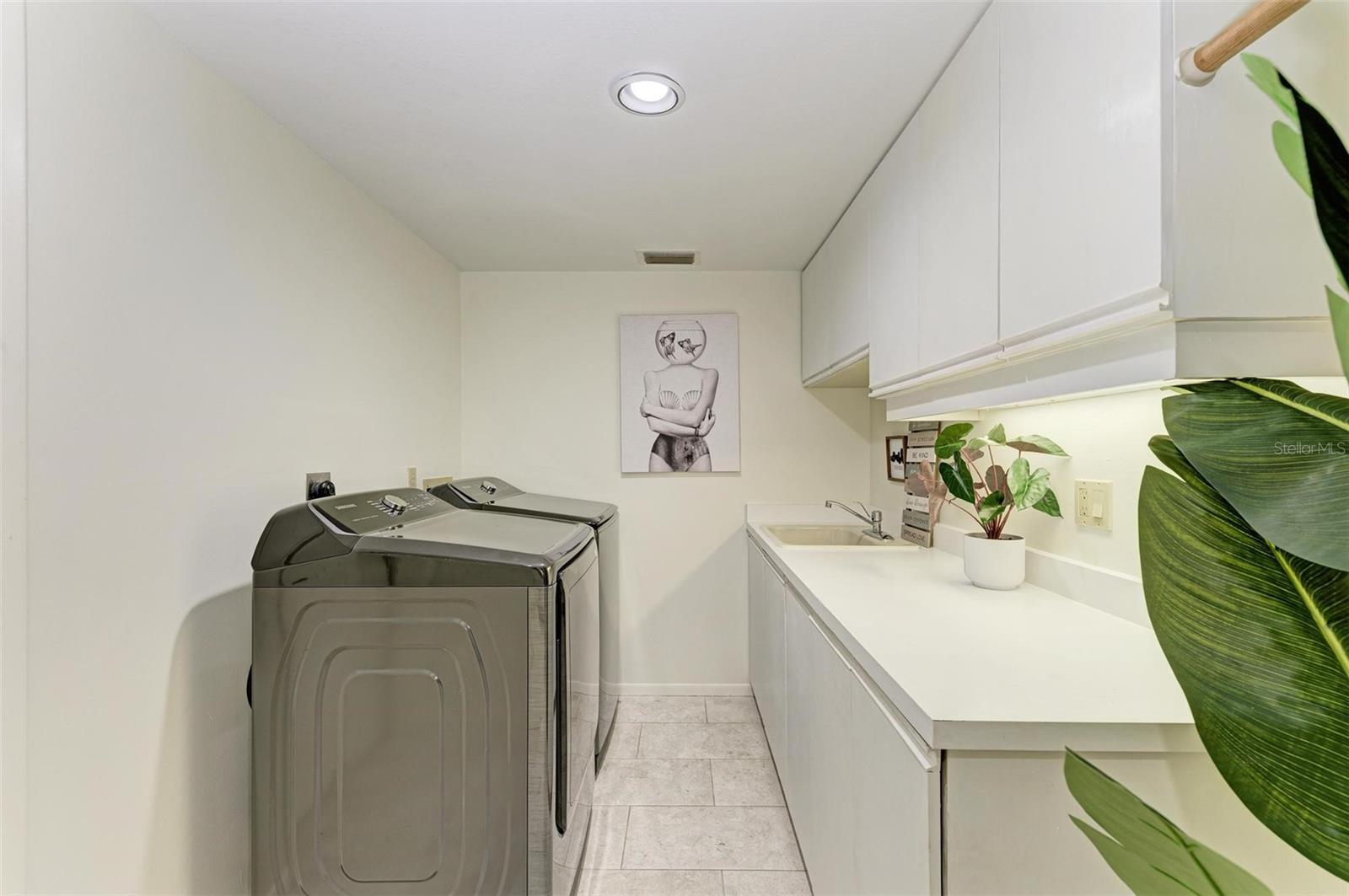 4364 BRANDYWINE DR, SARASOTA, FL, 34241