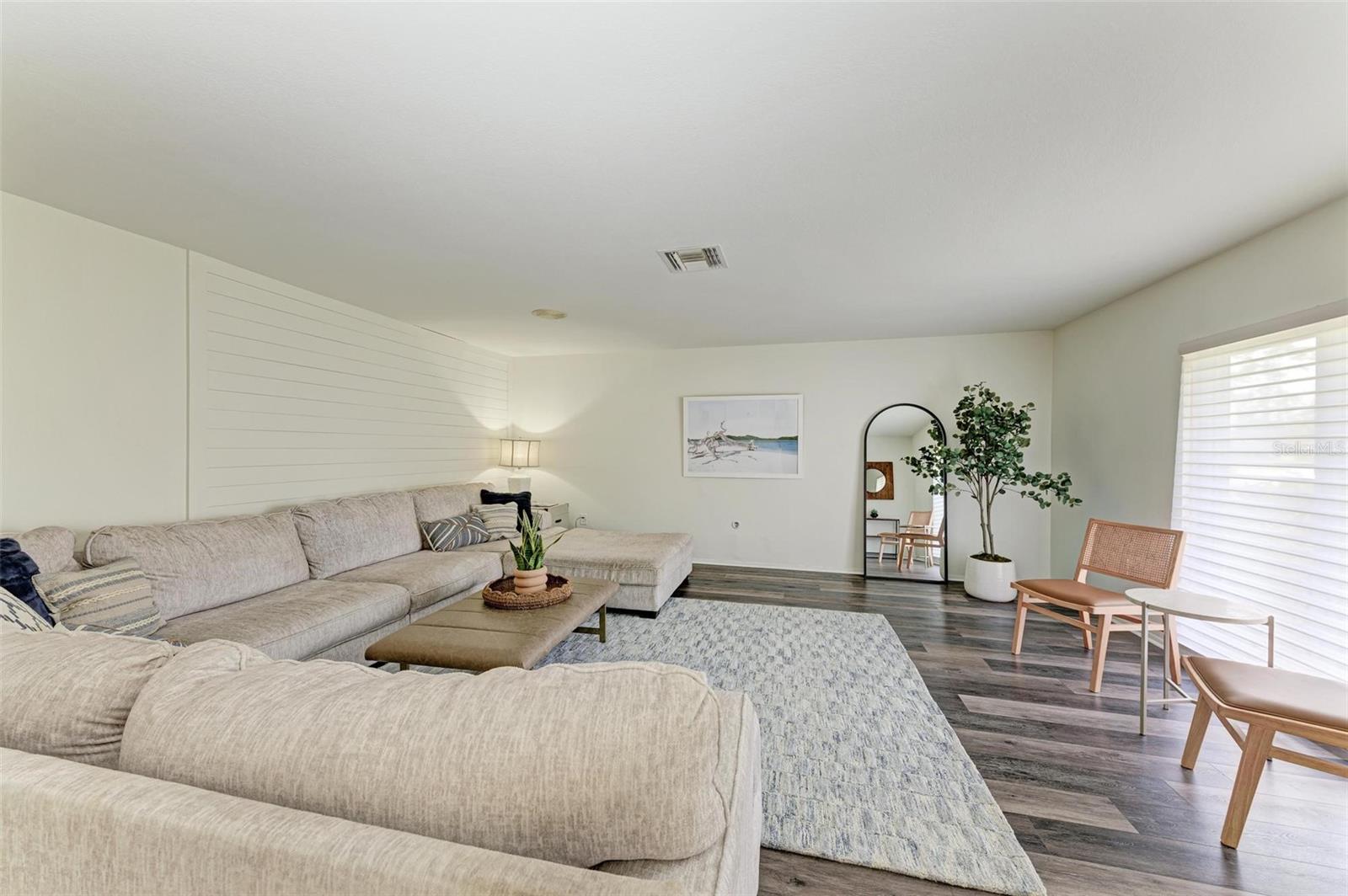 4364 BRANDYWINE DR, SARASOTA, FL, 34241
