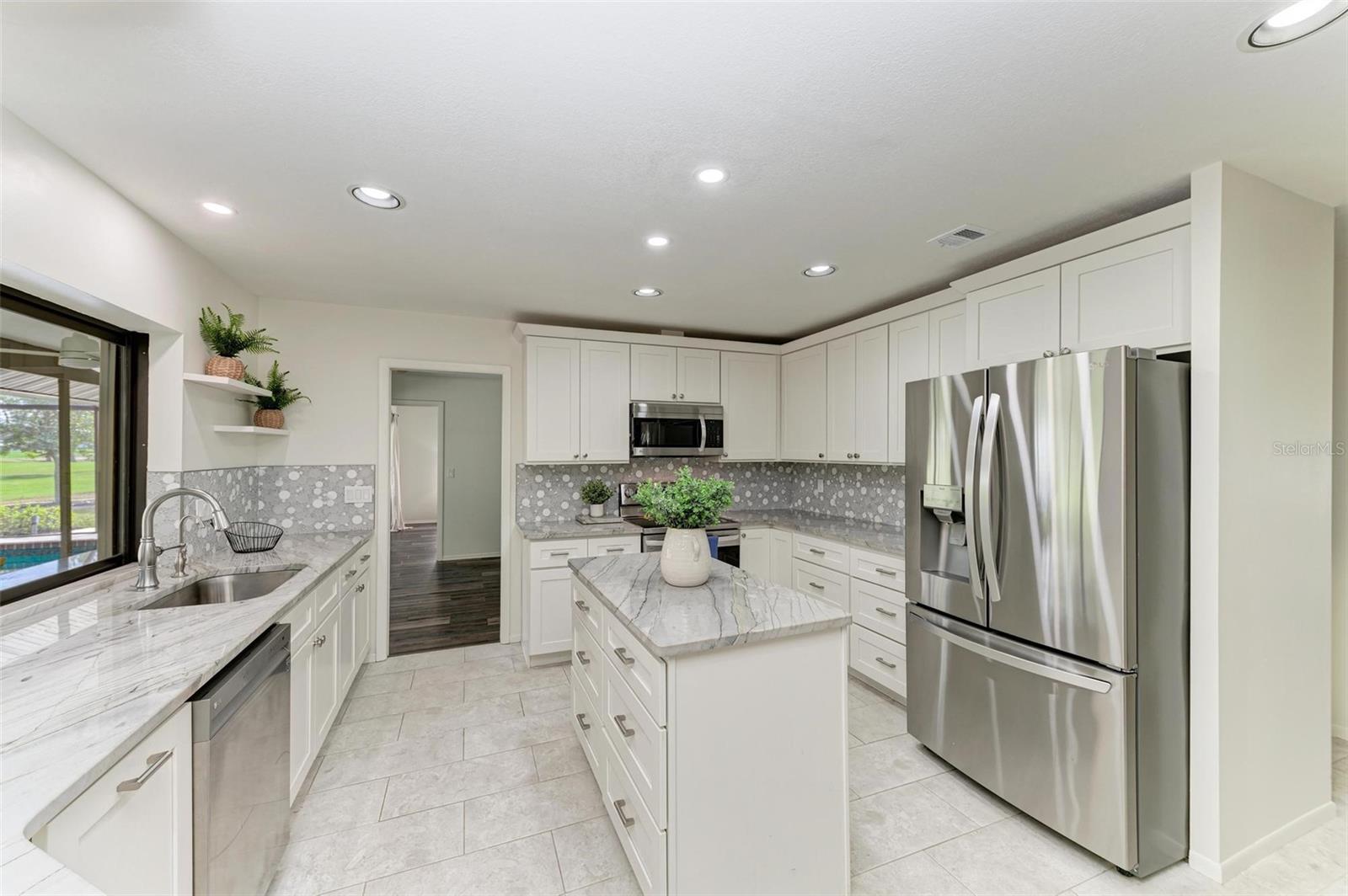 4364 BRANDYWINE DR, SARASOTA, FL, 34241