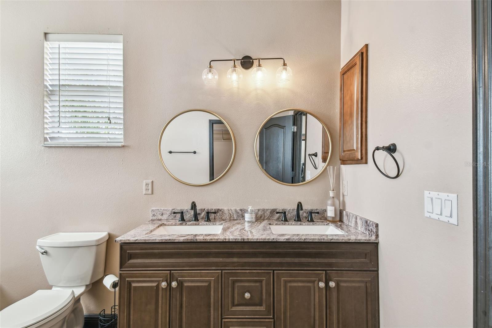 734 RAINFALL DR, WINTER GARDEN, FL, 34787