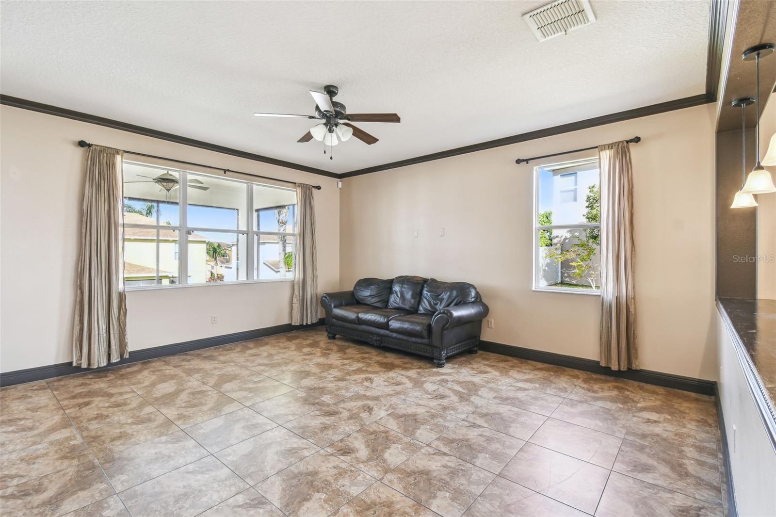 734 RAINFALL DR, WINTER GARDEN, FL, 34787