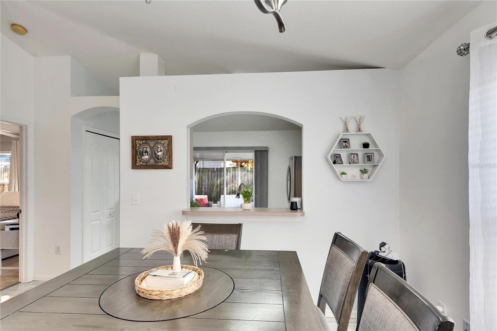 410 PINE POINTE CT, SEFFNER, FL, 33584