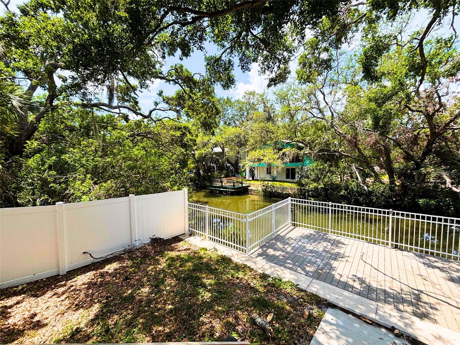 7418 BAY DR, TAMPA, FL, 33635