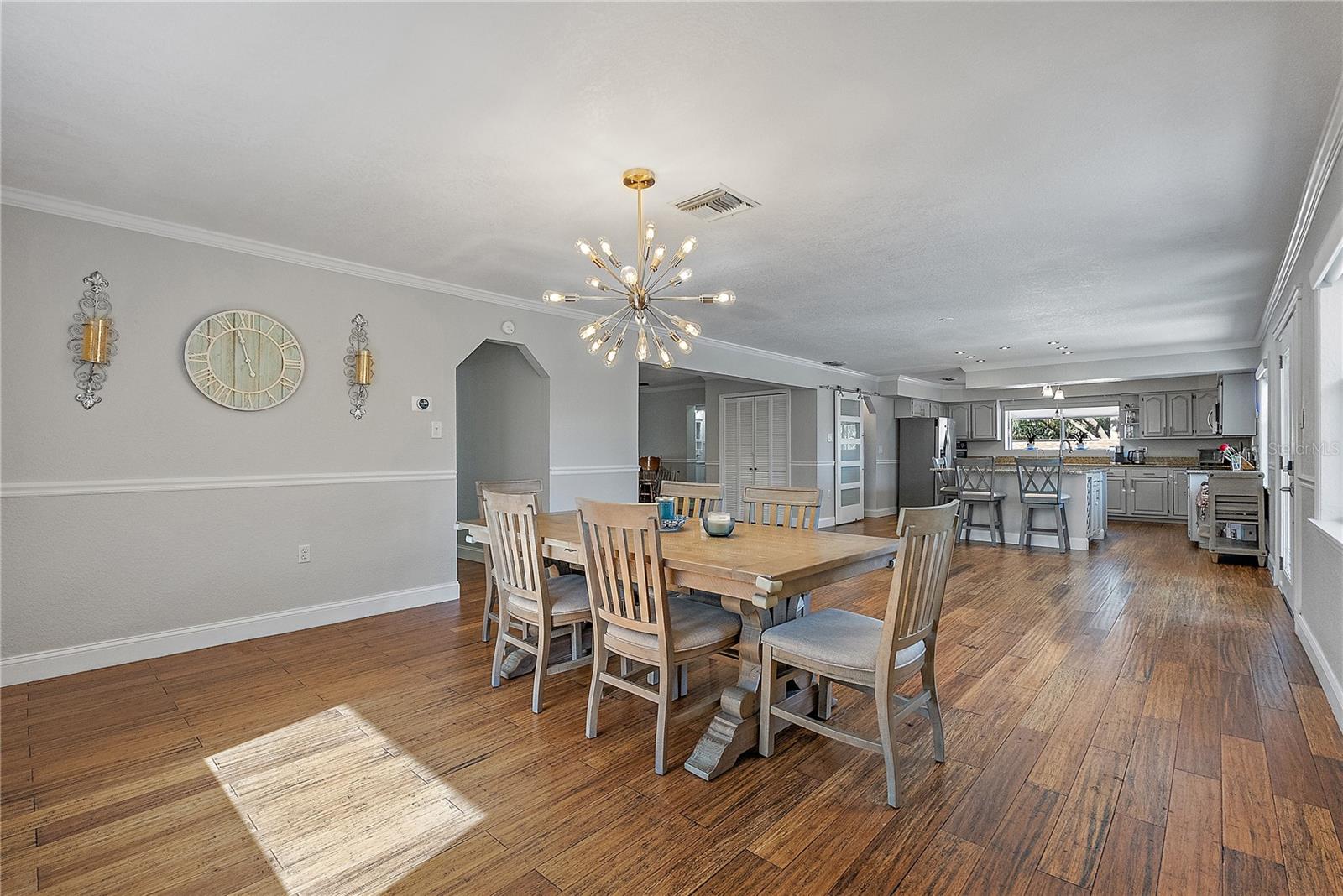 7418 BAY DR, TAMPA, FL, 33635