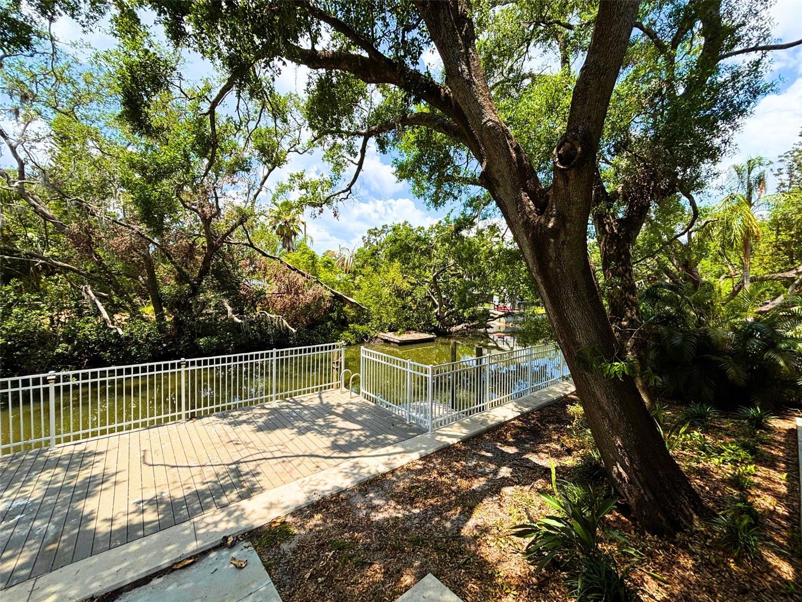 7418 BAY DR, TAMPA, FL, 33635