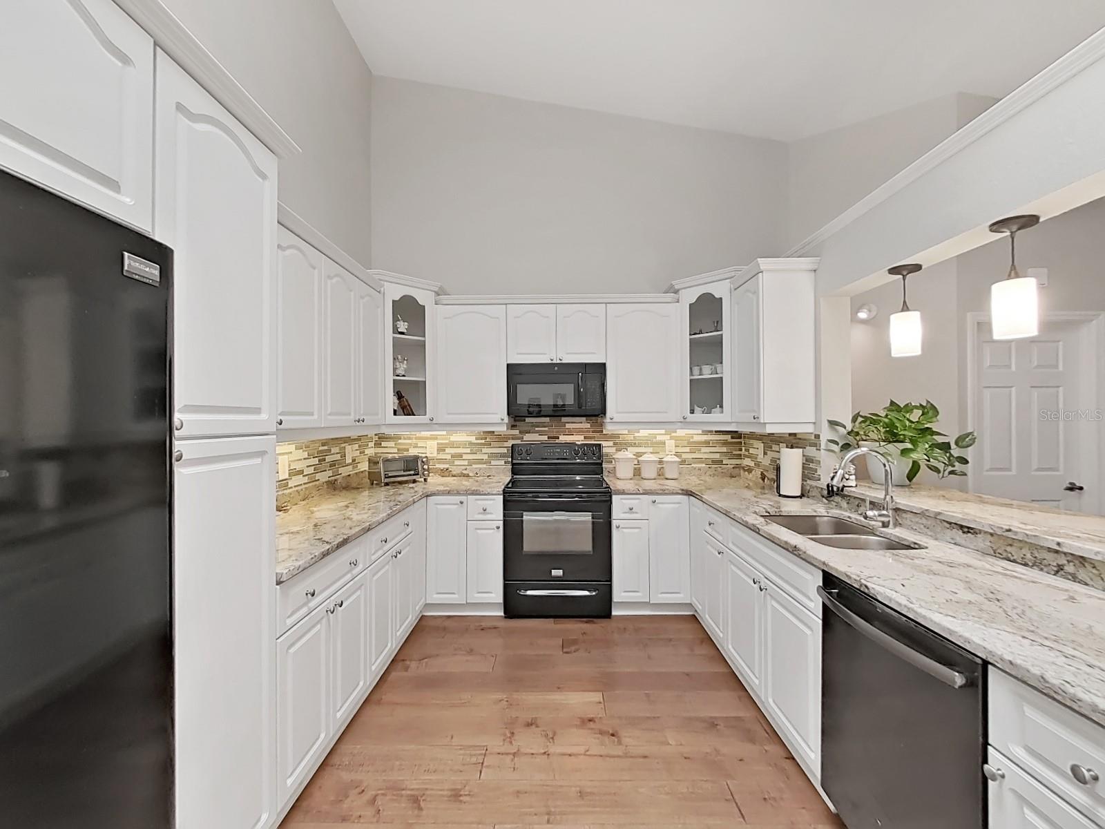 10 MORNING DOVE PL, OLDSMAR, FL, 34677