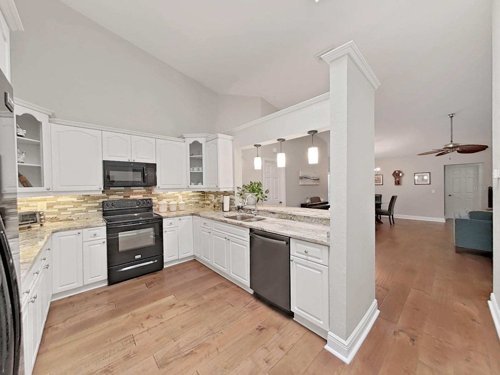 10 MORNING DOVE PL, OLDSMAR, FL, 34677