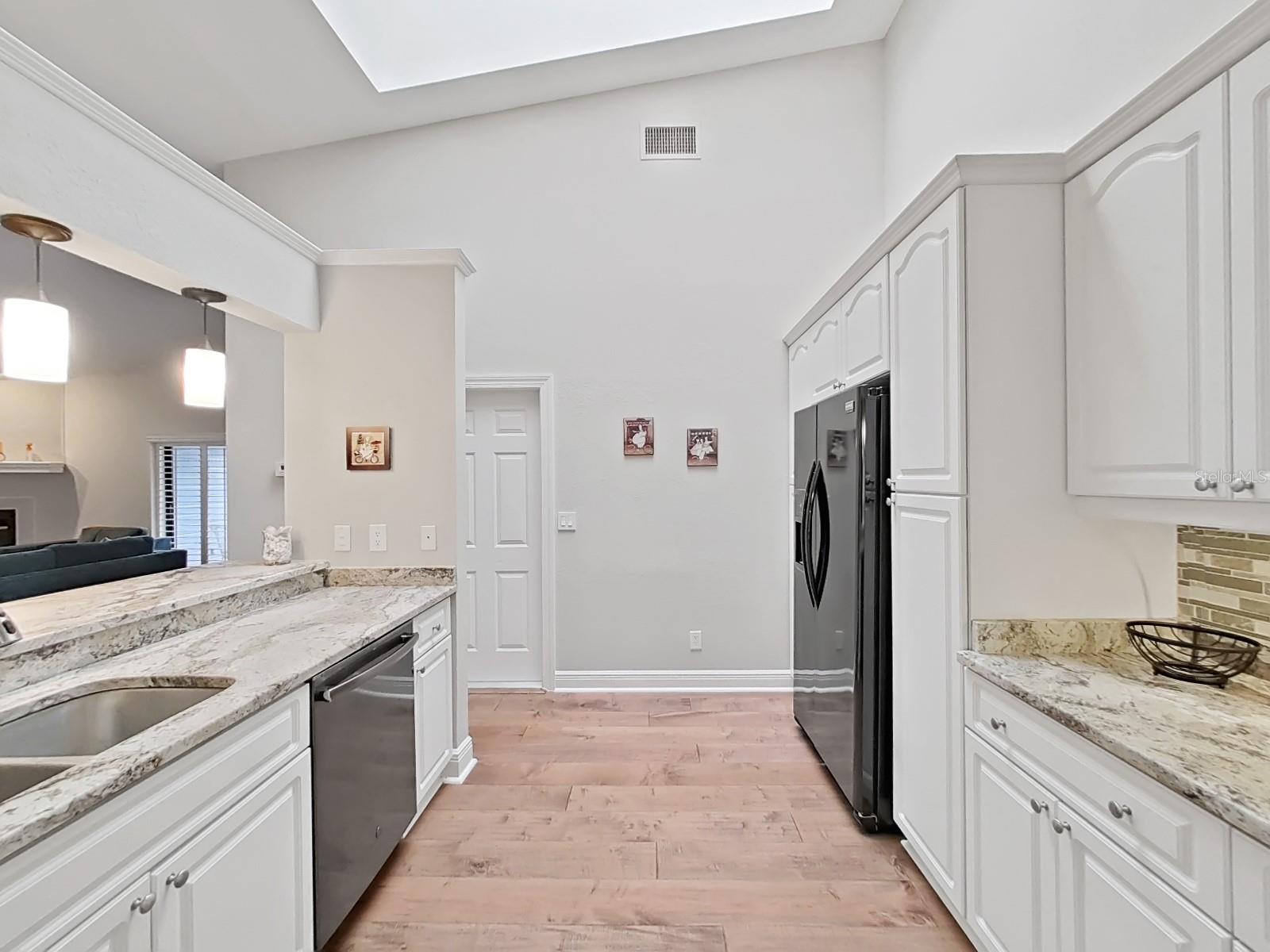 10 MORNING DOVE PL, OLDSMAR, FL, 34677