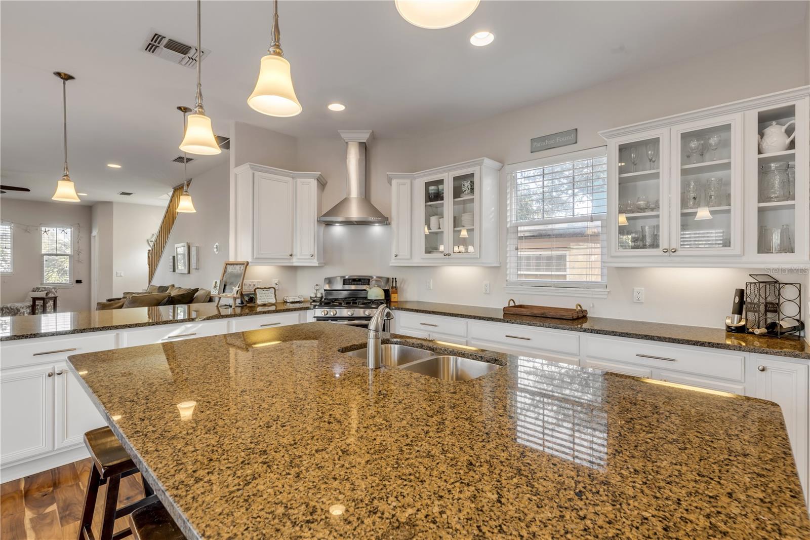 201 S COOPER ST, NEW SMYRNA BEACH, FL, 32169