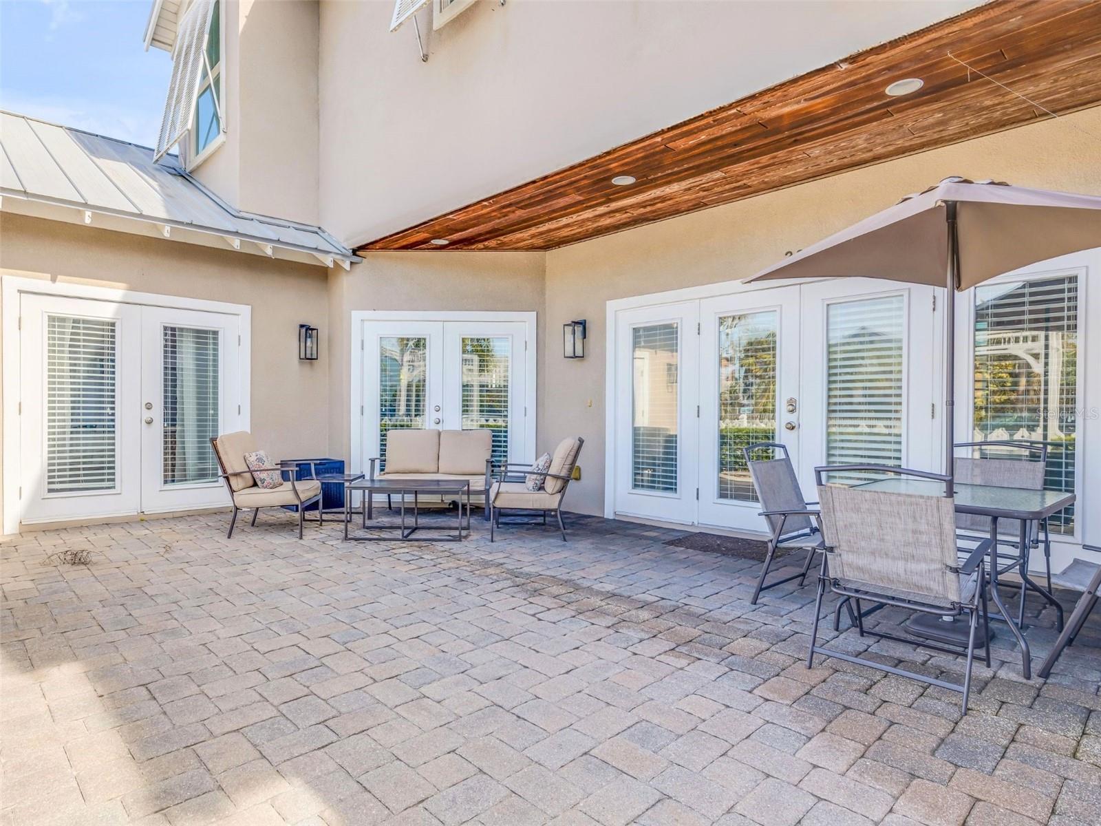 201 S COOPER ST, NEW SMYRNA BEACH, FL, 32169