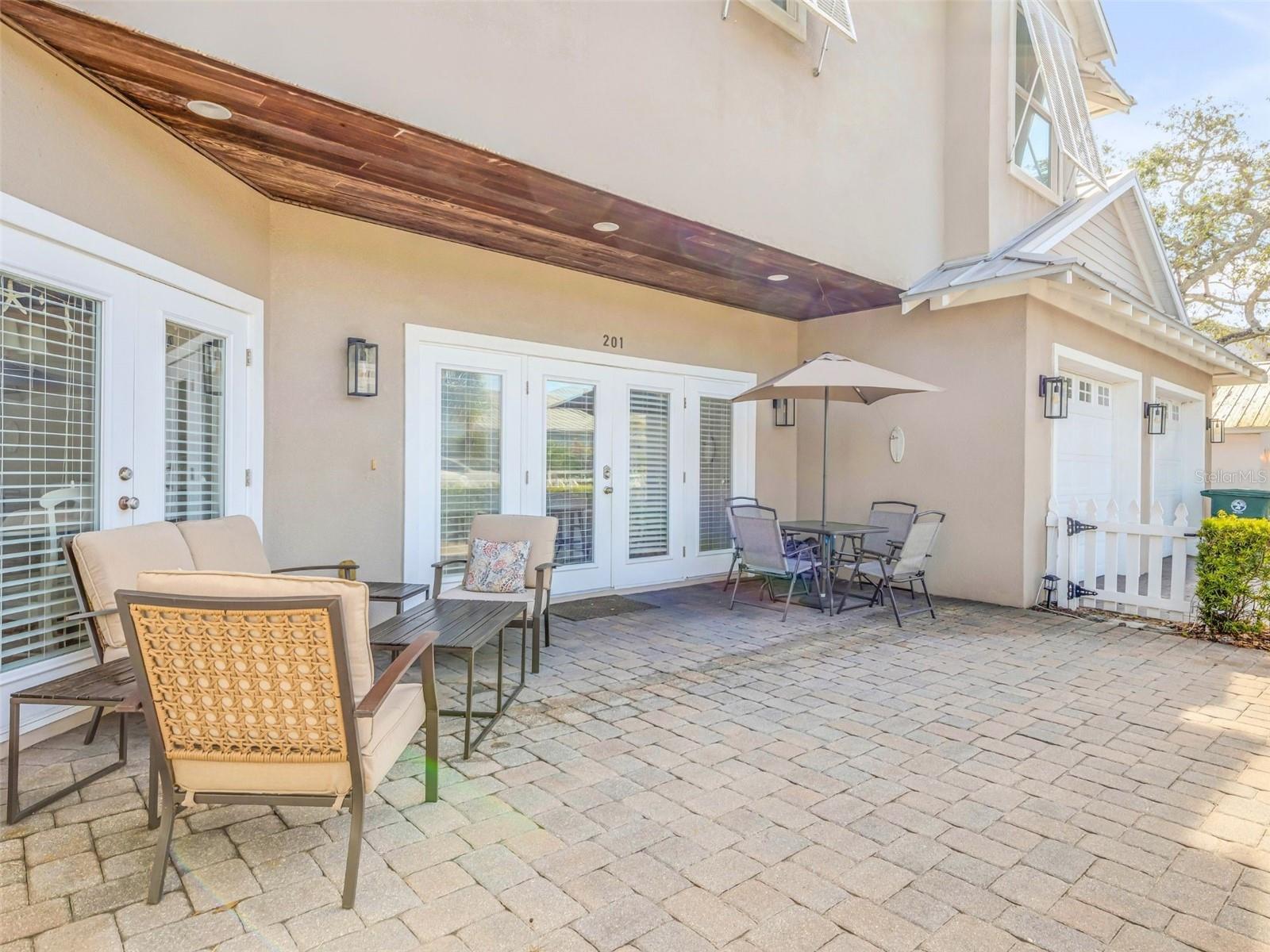 201 S COOPER ST, NEW SMYRNA BEACH, FL, 32169
