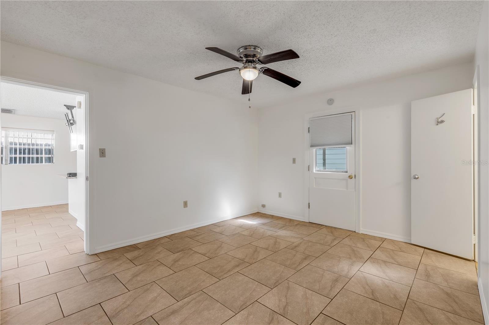 405 / 407 S COOPER ST #1 / 2, NEW SMYRNA BEACH, FL, 32169