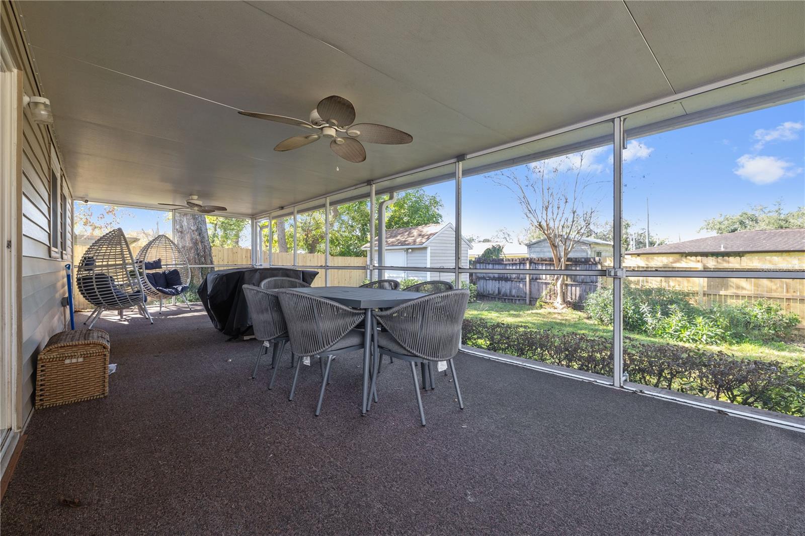 6914 N LYNN AVE, TAMPA, FL, 33604