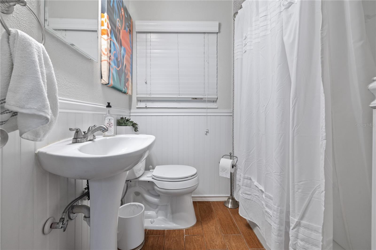 6914 N LYNN AVE, TAMPA, FL, 33604