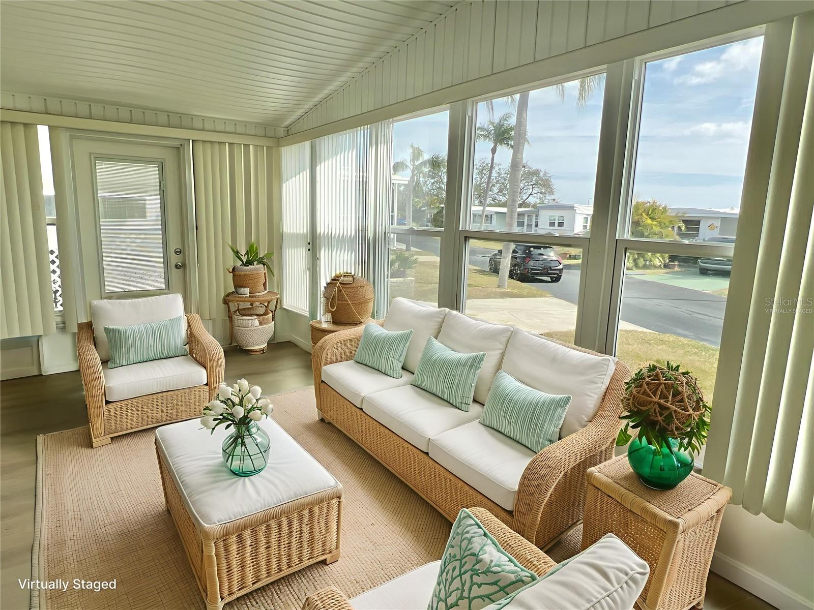 641 MOUNT LANCASTER AVE NE #637, ST PETERSBURG, FL, 33702