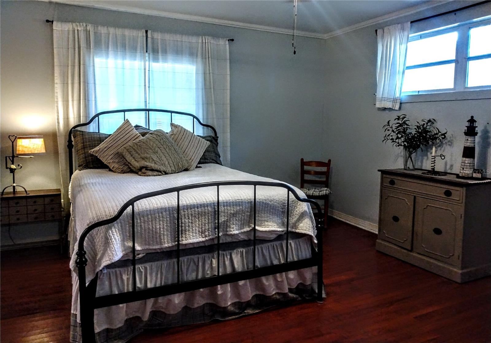 1122 NE 9TH ST, OCALA, FL, 34470