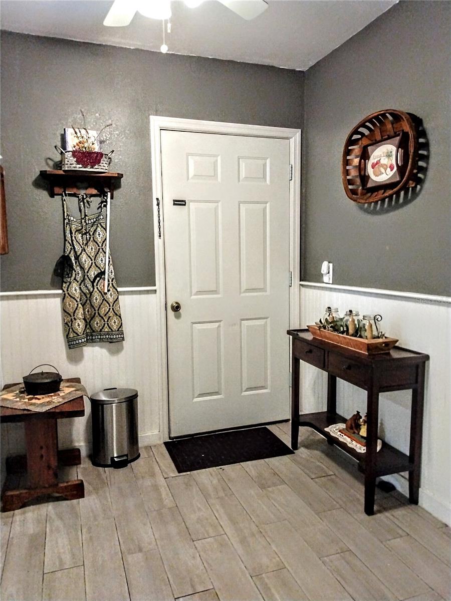 1122 NE 9TH ST, OCALA, FL, 34470