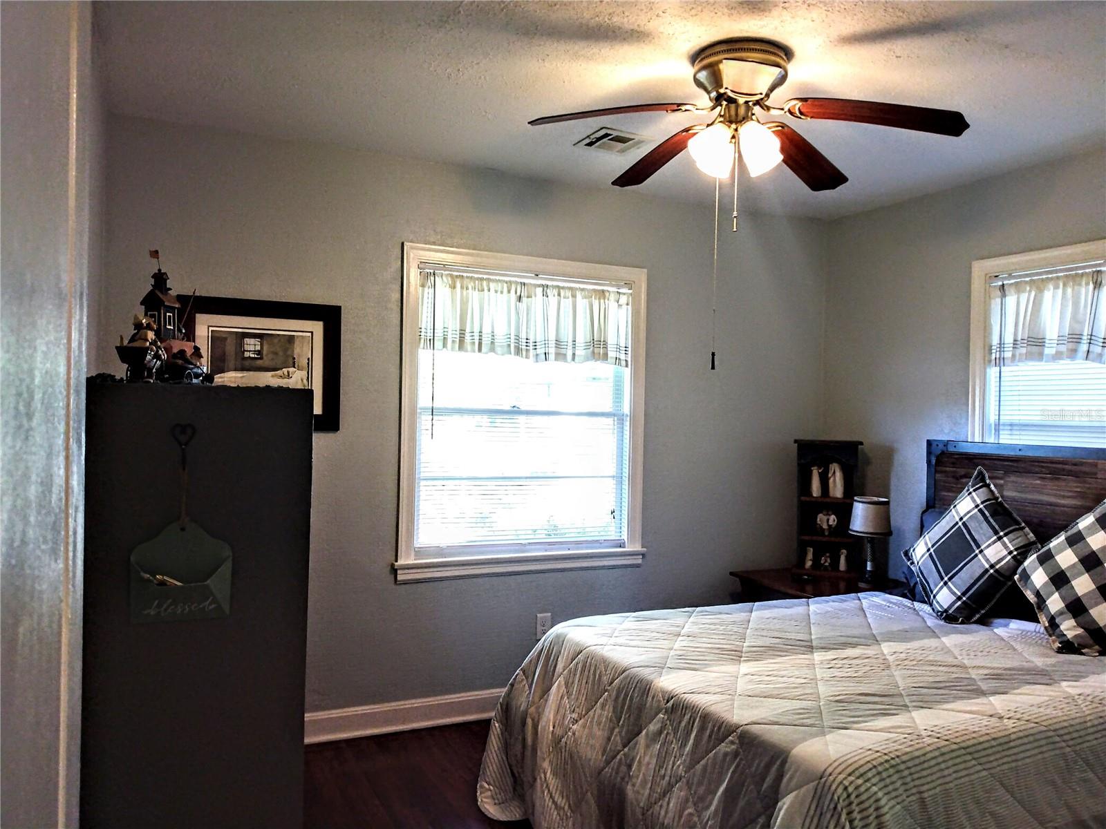 1122 NE 9TH ST, OCALA, FL, 34470