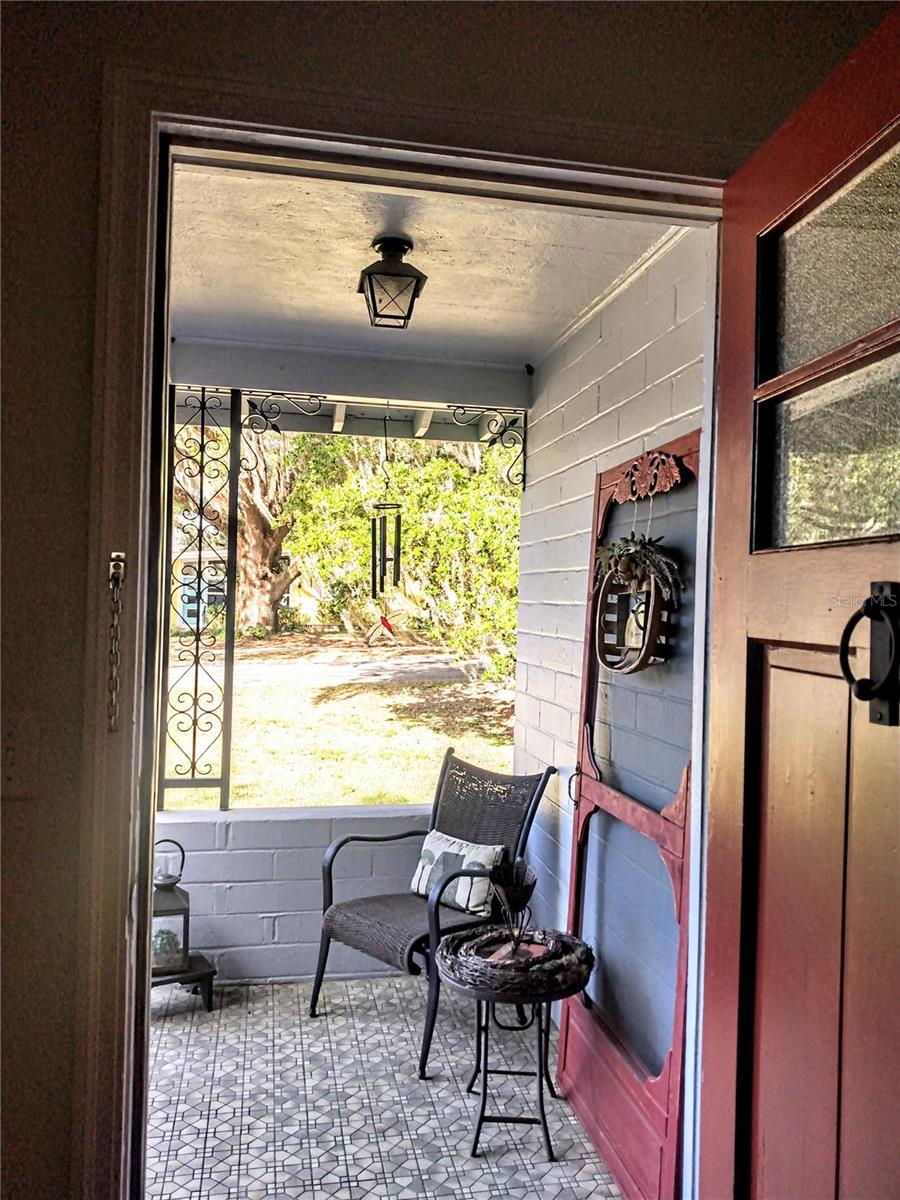 1122 NE 9TH ST, OCALA, FL, 34470