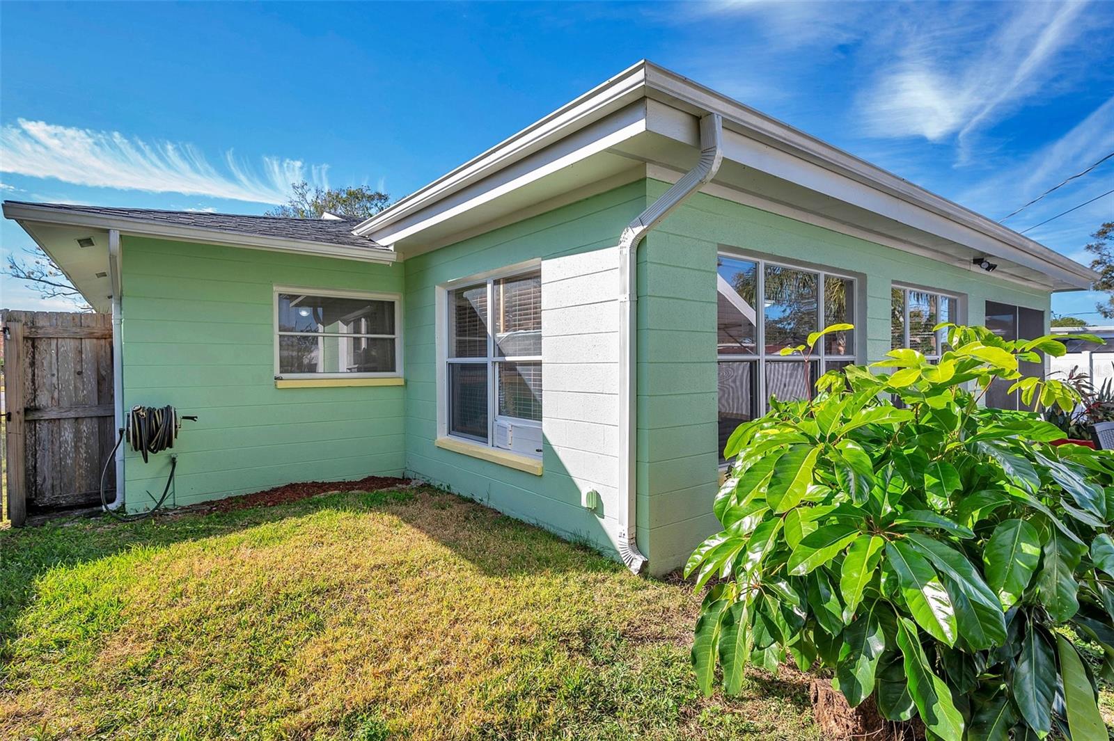 5229 26TH AVE N, ST PETERSBURG, FL, 33710