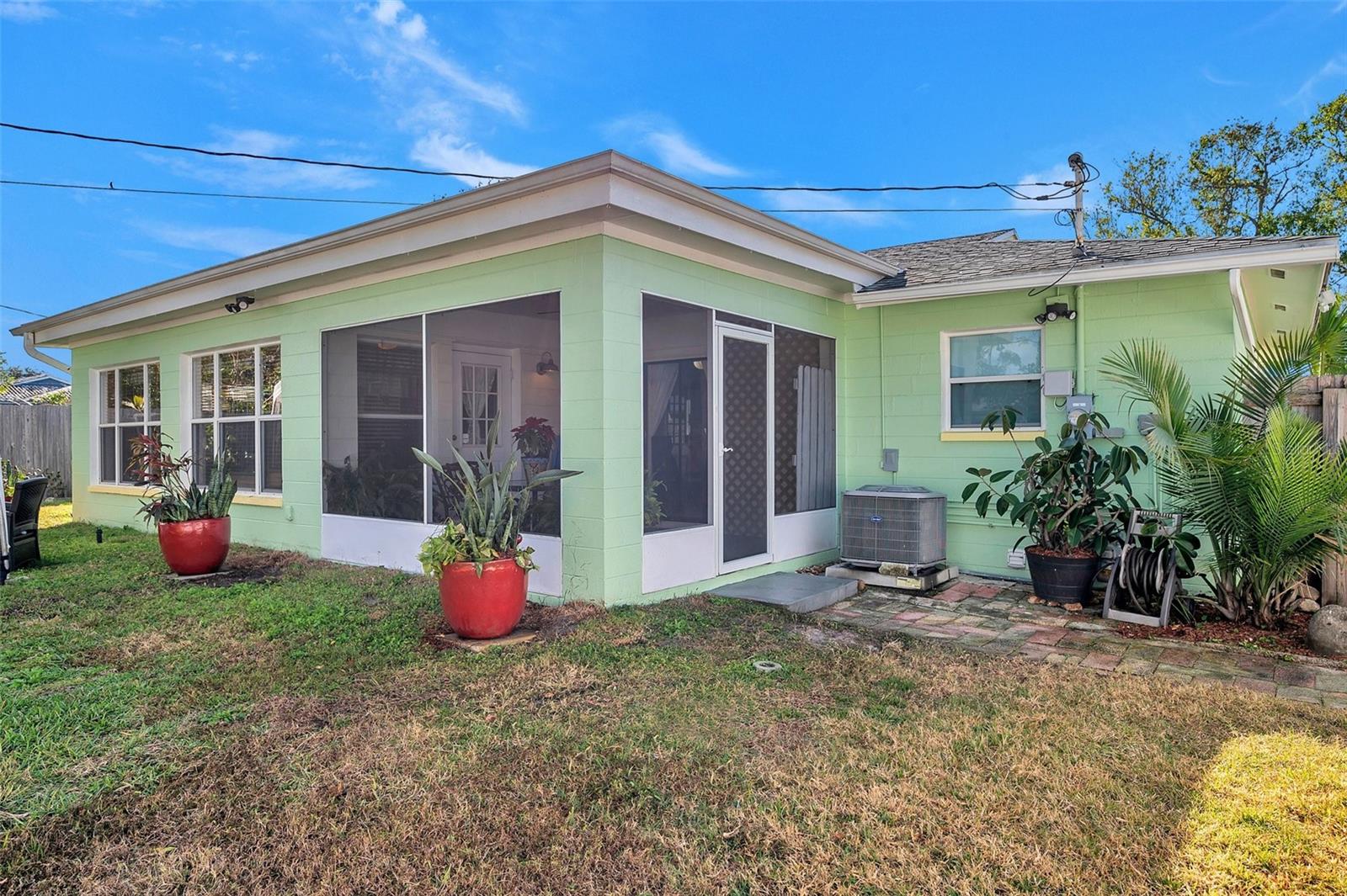 5229 26TH AVE N, ST PETERSBURG, FL, 33710