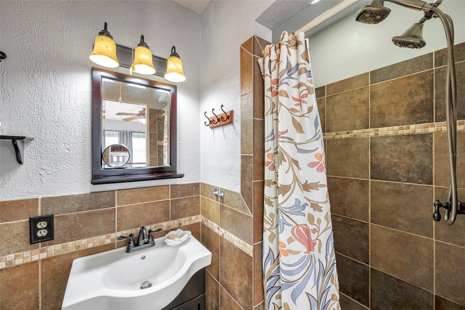 5229 26TH AVE N, ST PETERSBURG, FL, 33710