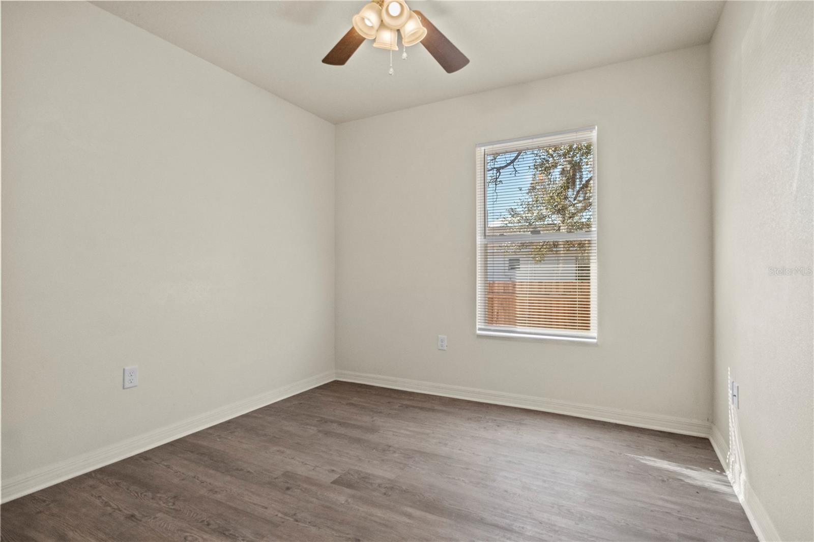 806 E LAURA ST, PLANT CITY, FL, 33563